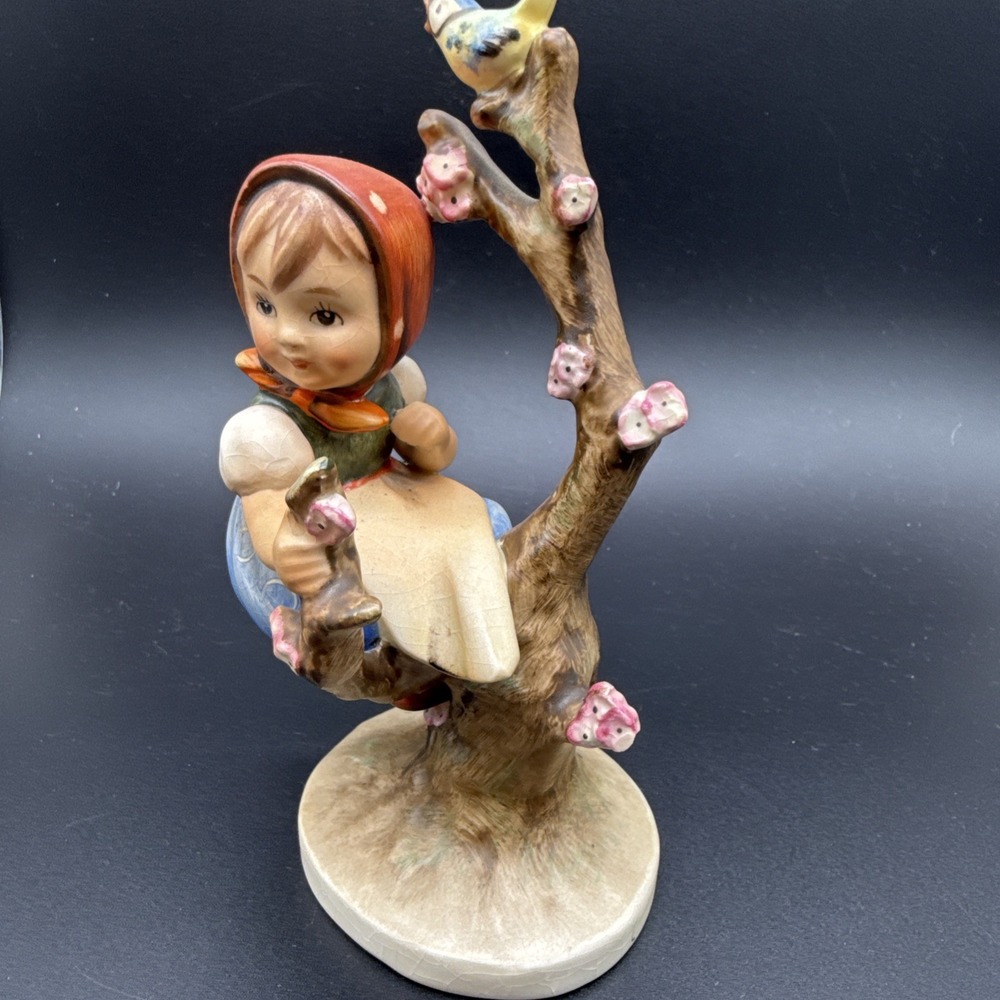 Vintage Hummel Goebel Apple Tree Girl Fruhling Spring Figurine 141 6in
